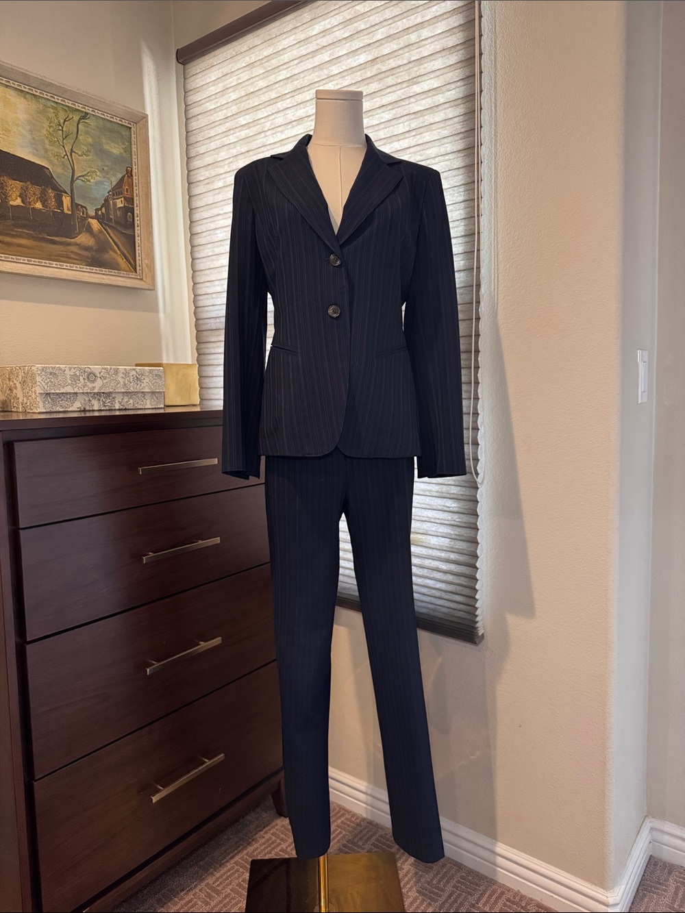 Anne Klein Navy Pinstripe Women's Suit - Two-Piece Blazer & Pants. Size 4&6
